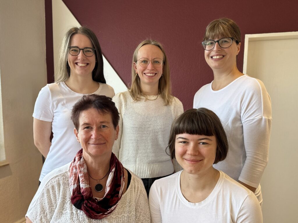 Portrait aller Therapeut:innen der Praxis